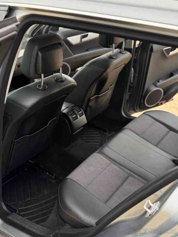 Mercedes-Benz Třídy C 2,2 C200 CDI Avantgarde (automat) - foto 7