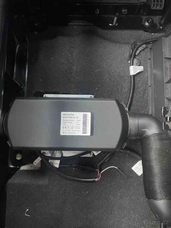 Ford Tourneo Custom 2,2   L2, nez.topení Planar - foto 17