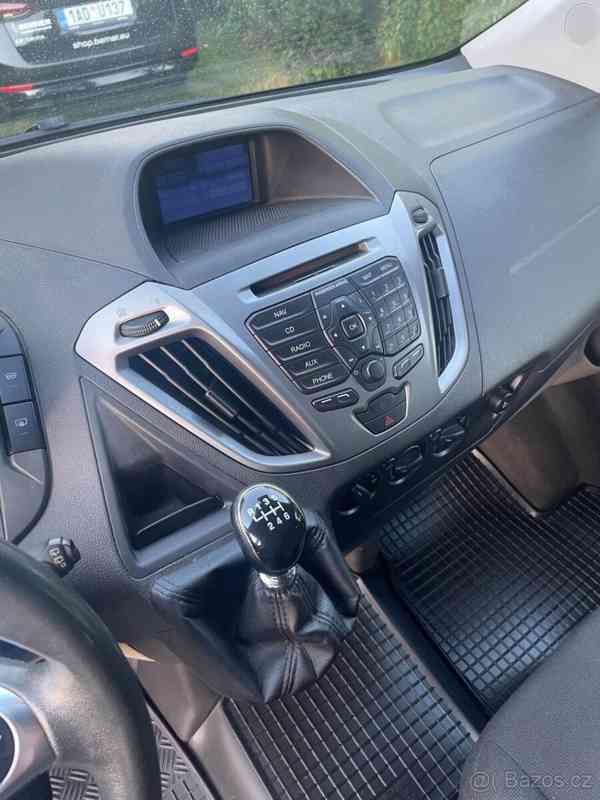 Ford Tourneo Custom 2,2   L2, nez.topení Planar - foto 10