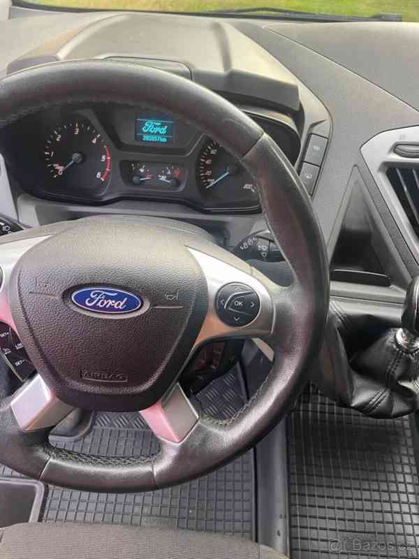 Ford Tourneo Custom 2,2   L2, nez.topení Planar - foto 9