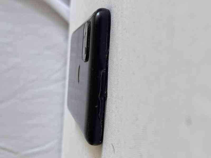 Motorola One 5G Ace / Moto G 5G - poškozený na díly - foto 4