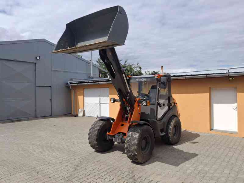Nakladač Hitachi ZW95-6V, r. 2020, 8000 mth, 0,8 m³, funkční - foto 11
