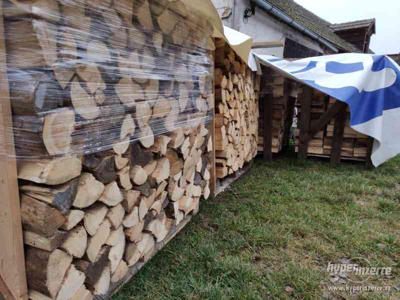 Štípané dřevo palivové Smrk - foto 1