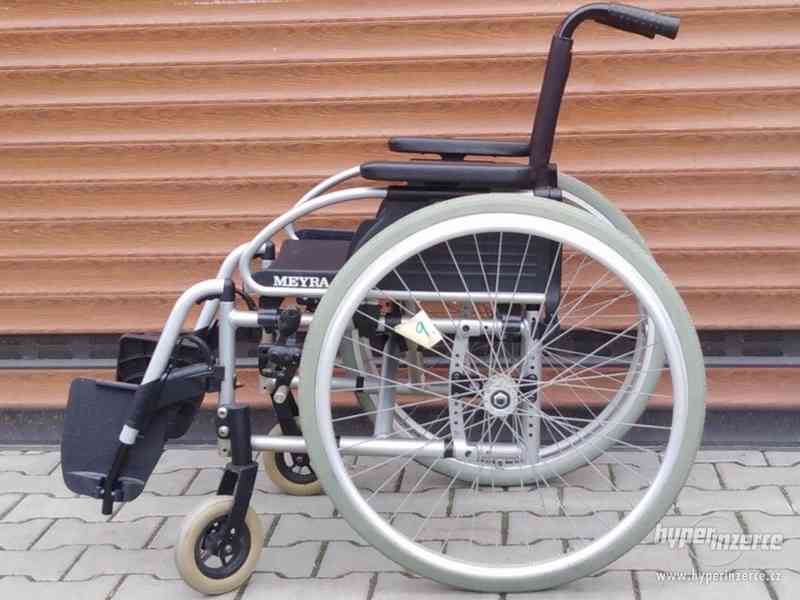 09 - Mechanický invalidní vozík Meyra - foto 1