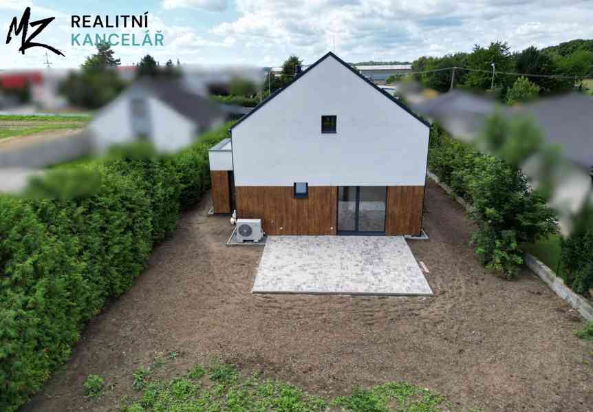 Prodej rodinného domu 131 m², pozemek 1098 m² - foto 7