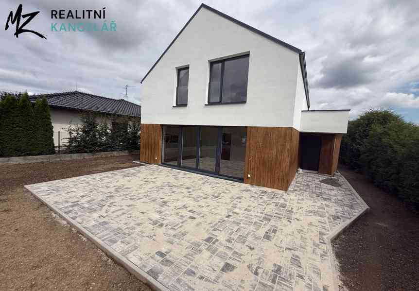 Prodej rodinného domu 131 m², pozemek 1098 m² - foto 6