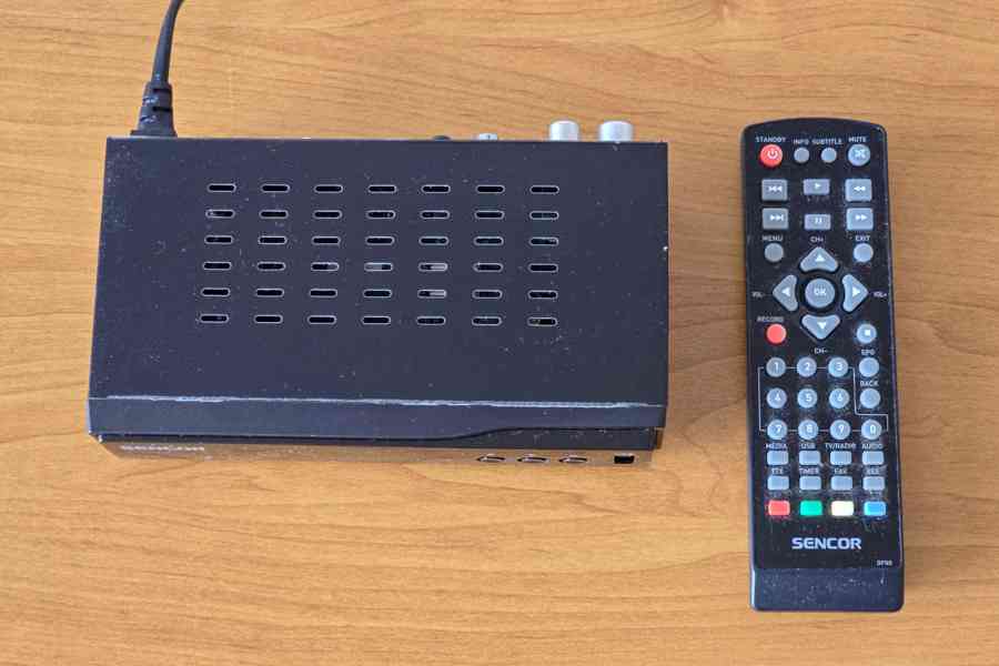 Panasonic TX-32LXD70F + DVB-T2 set-top box Sencor - foto 11