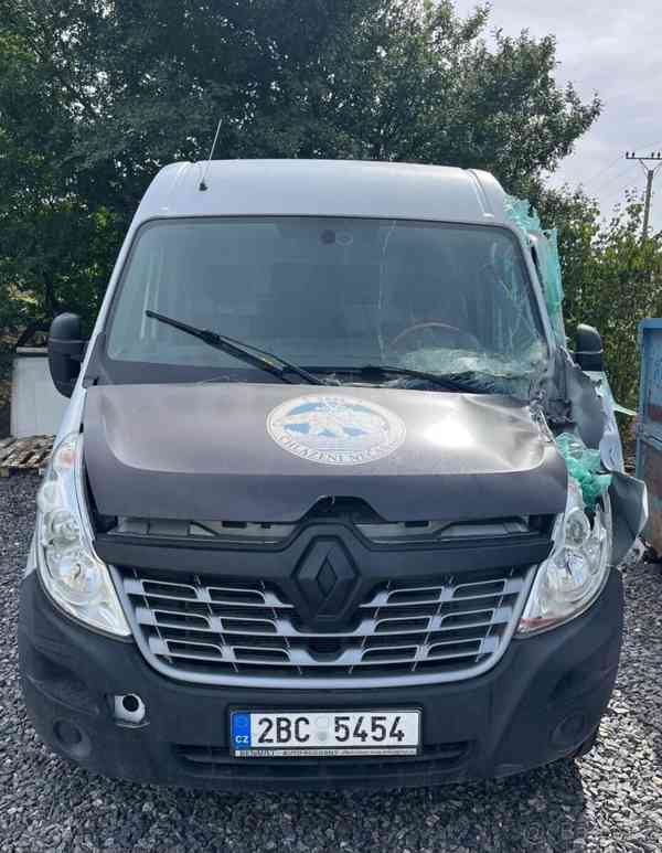 Renault Master 2,3   dCi 96 kW r. 2017 - HAVAROVANÝ - foto 2