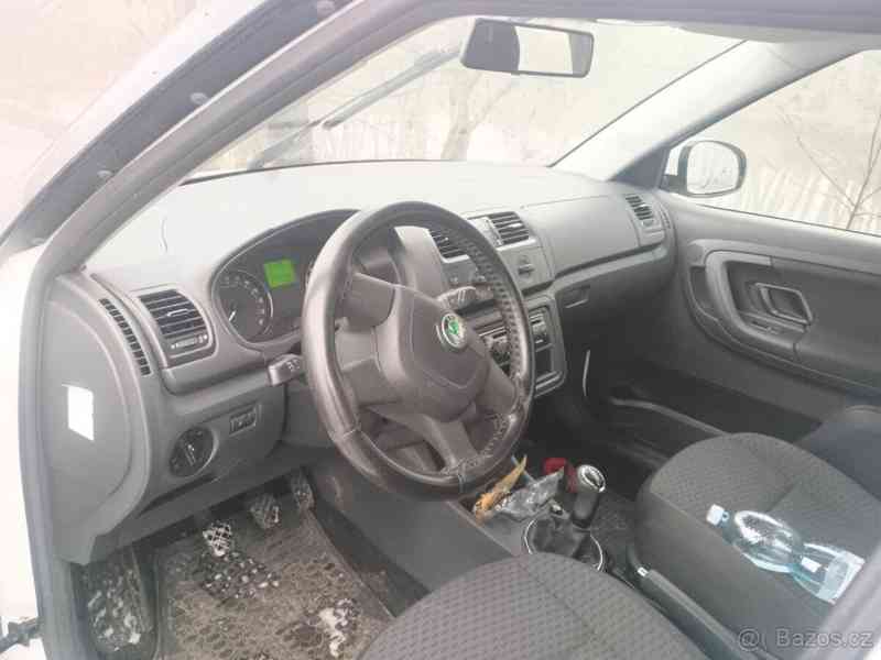 Škoda Fabia 1,6   II TDI - foto 5