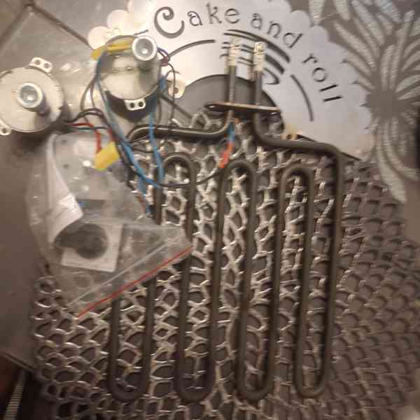 Prodej elektrické pece na koláče Twist-8eco - foto 6