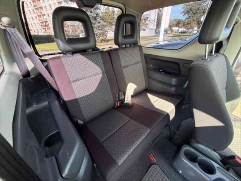 Suzuki Jimny 1,3   4x4 (62,5 kW) - tažné - foto 4