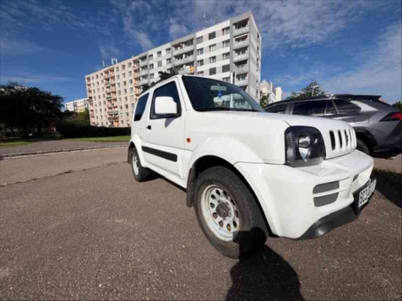 Suzuki Jimny 1,3   4x4 (62,5 kW) - tažné - foto 3