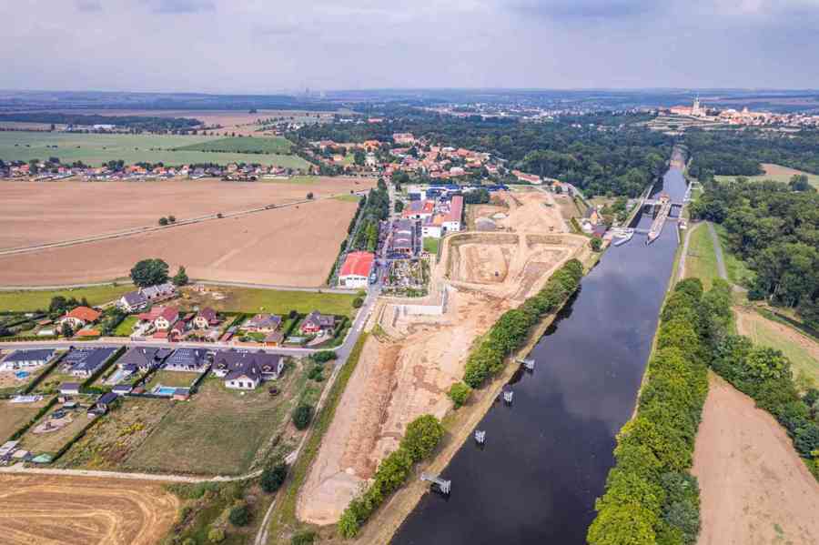 Prodej pozemku určeného k bydlení Hořín u Mělníka - foto 5