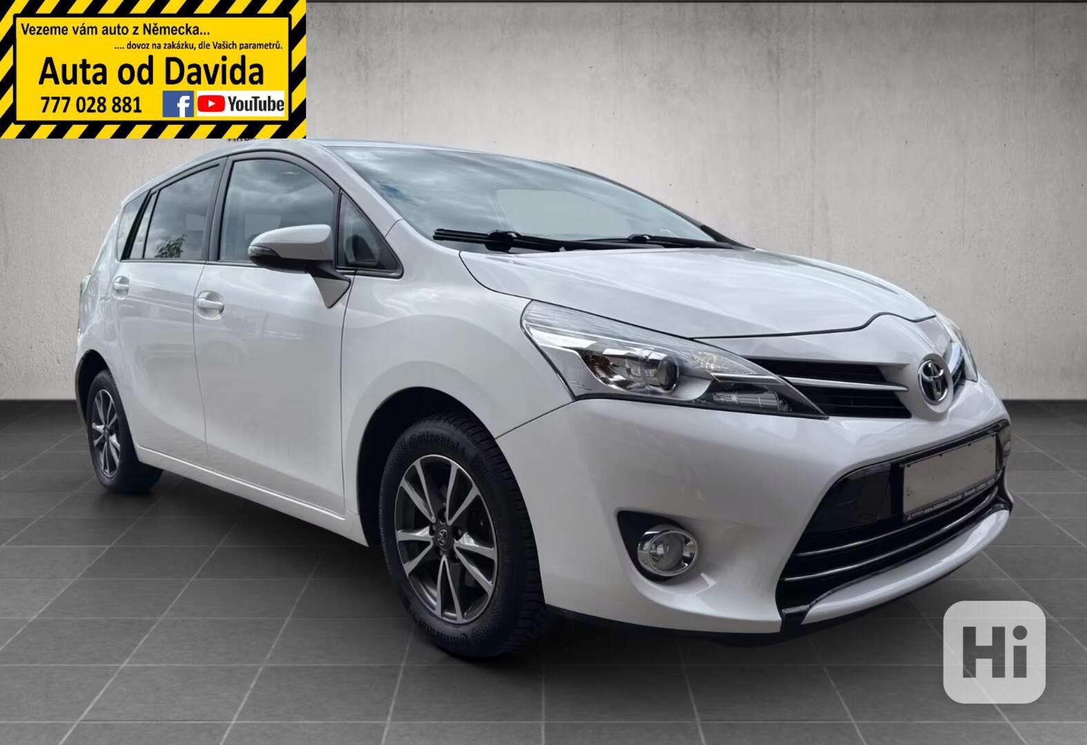 Toyota Verso 1,8i Life benzín 108kw - foto 1
