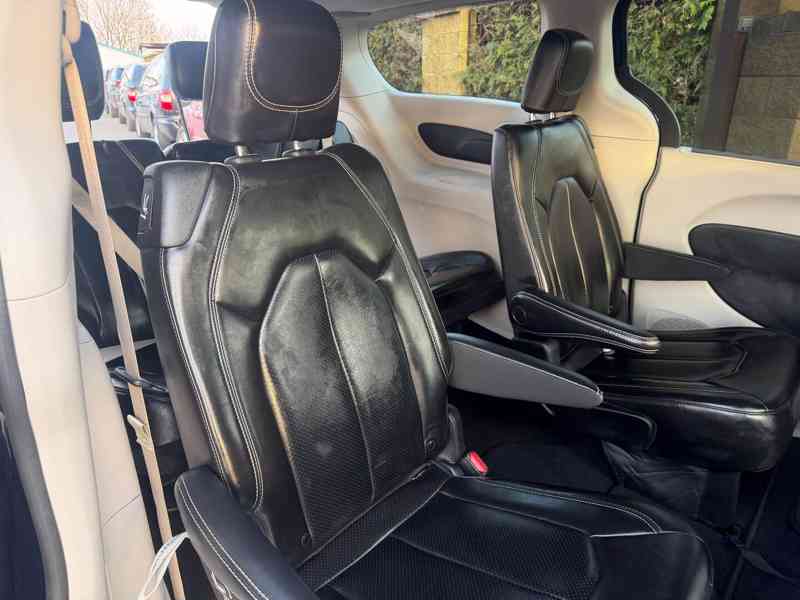 Chrysler Pacifica 3,6 Pentastar Radar RU 2023 - foto 8