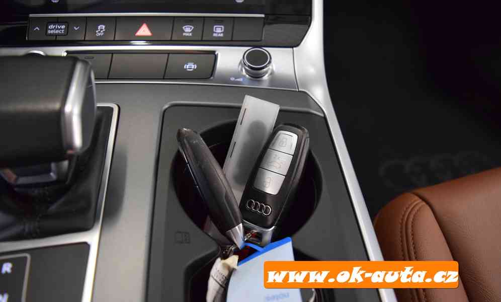 Audi A6 30 TDI BUSINESS EDITION 122 000 km 2020 - DPH  - foto 17