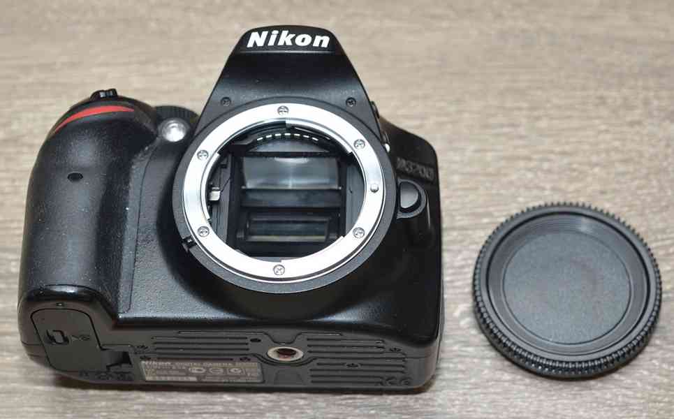 Nikon D3200 *24 MPix CMOS*Full HDV**TOP 52000 Exp. - foto 3