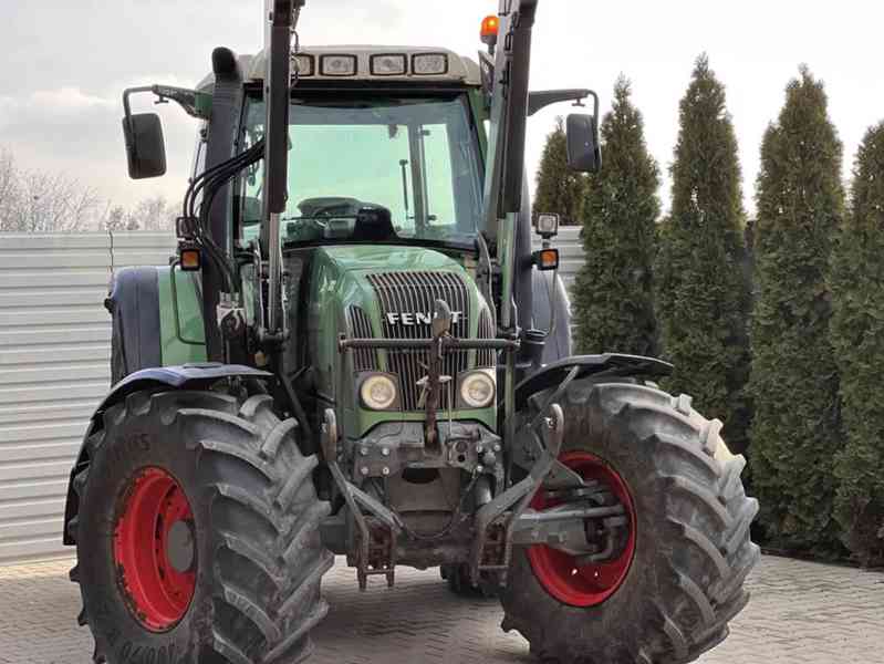 Traktor Fendt 412 Vario Farmer - foto 3