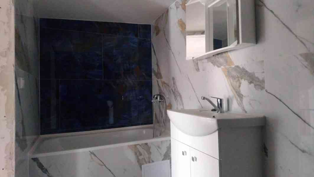 Pronájem 2+1, 55m2 (podkroví)(Jablonec n.N., ul. Květinová) - foto 2