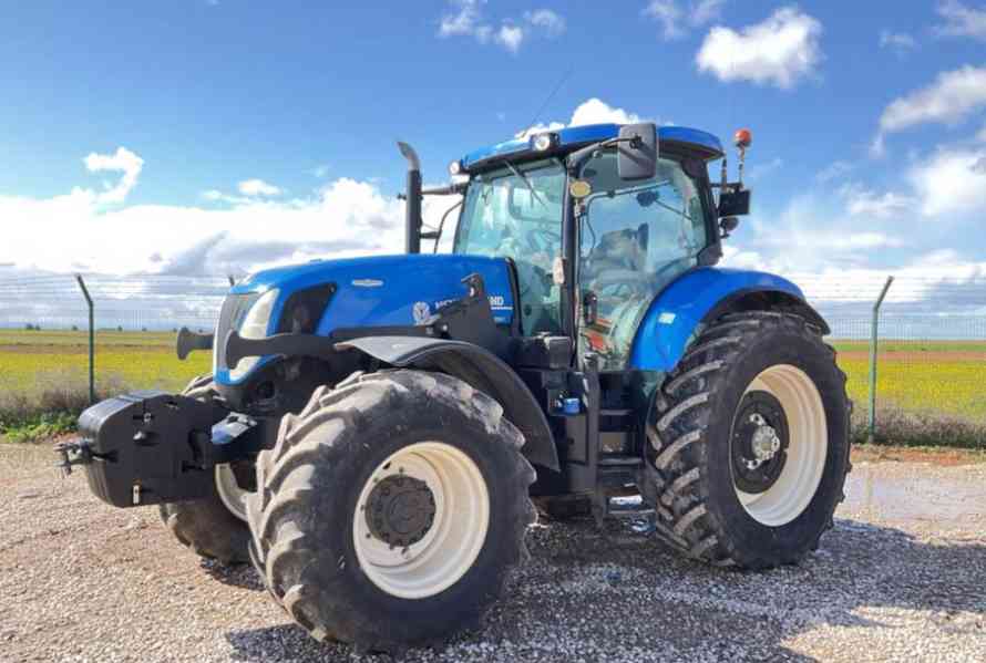 2015 New Holland T7250 - foto 6