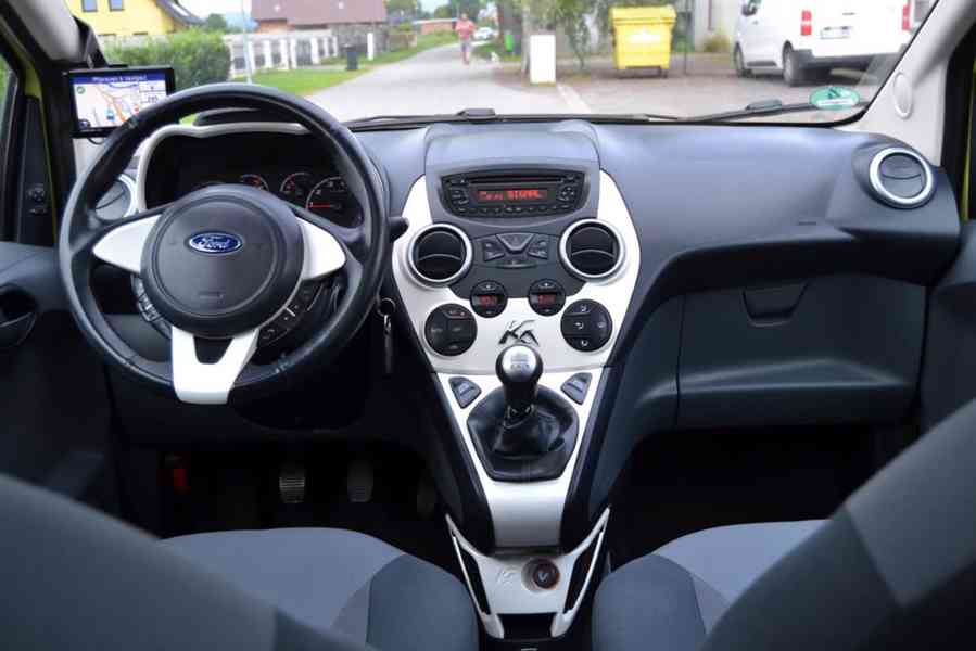 Ford Ka 1.2 Titanium Panorama - foto 9