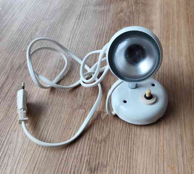 Prodám lampičku na zeď s bodovým světlem - foto 3