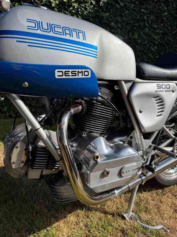 Ducati 900 SS - foto 11