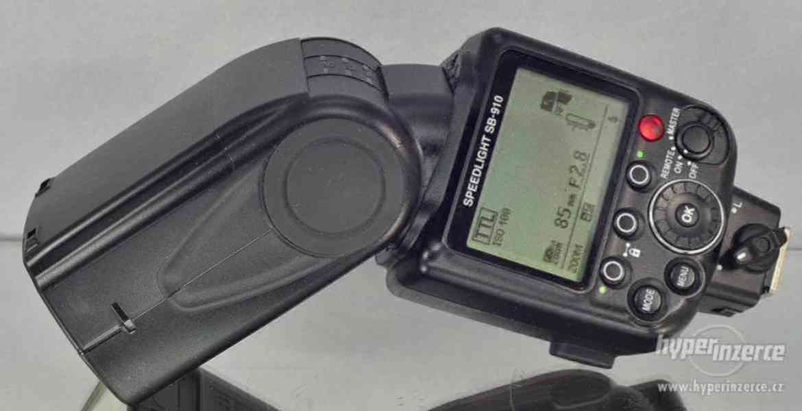 Blesk: Nikon SPEEDLIGHT SB 910 *ZOOM17-200mm*Master/Slave* - foto 3