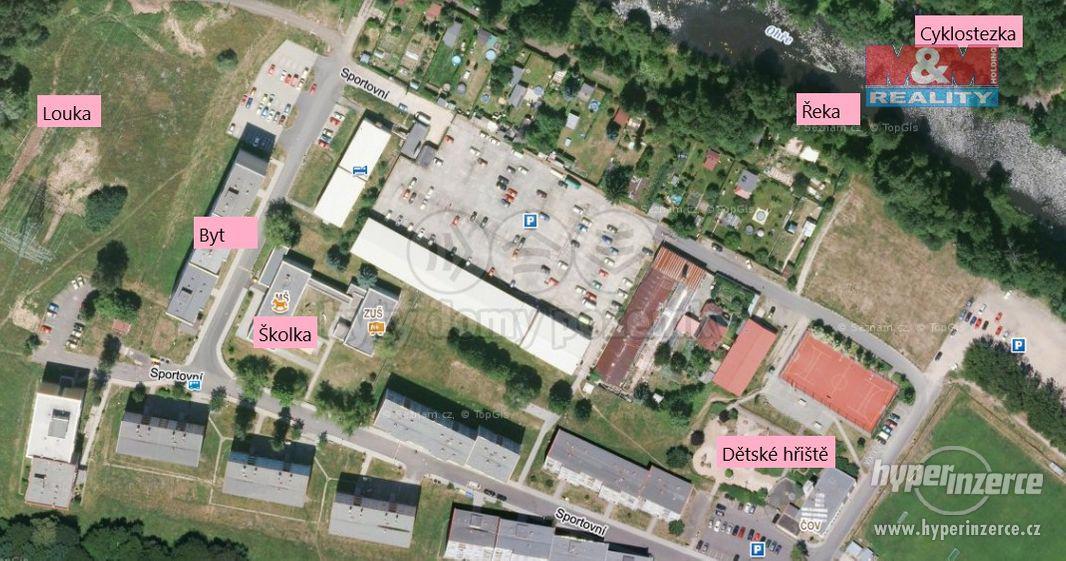 Pronájem bytu 2+1 v Lokti; 58 m2, ul. Sportovní - foto 2