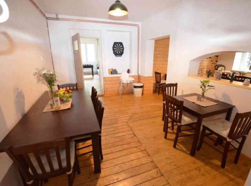 Zrekonstruovaný velký rodinný dům u Klínovce - foto 26