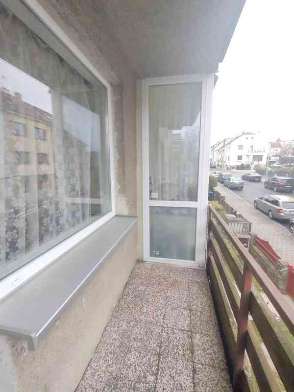 1.lůž. pokoj s balkonem a kuch. linkou v RD, student/ka - foto 7