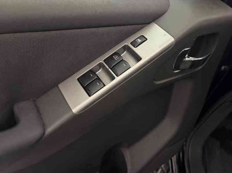 Nissan Pathfinder 2.5 dCi 126kw - foto 9