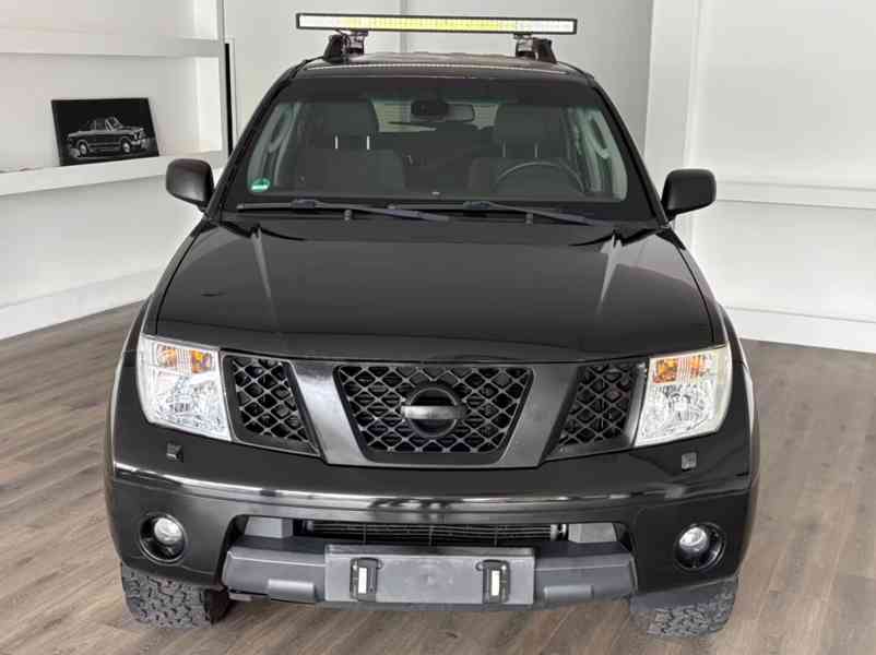 Nissan Pathfinder 2.5 dCi 126kw - foto 17