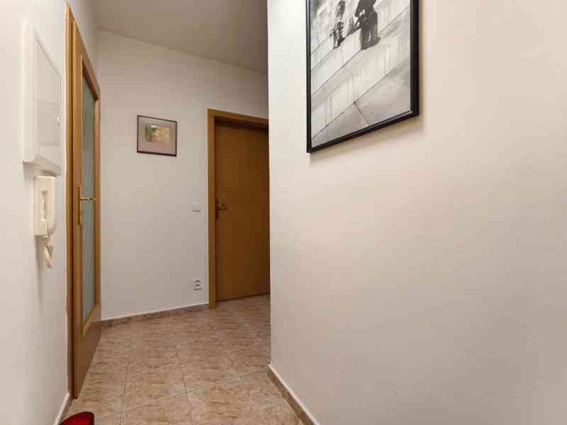 Pronájem 3+kk, 82m2 (park.+lodžie) (Kristiánov, ul. Tyršova) - foto 16