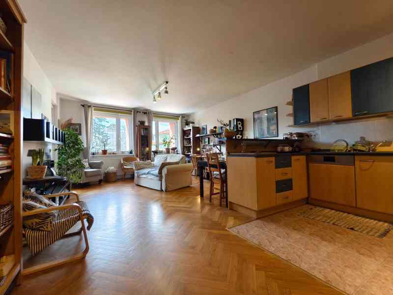 Pronájem 3+kk, 82m2 (park.+lodžie) (Kristiánov, ul. Tyršova) - foto 2