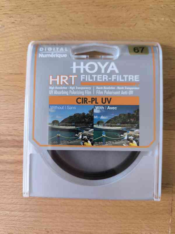 HOYA filtr CIR-PL UV HRT 67 mm
