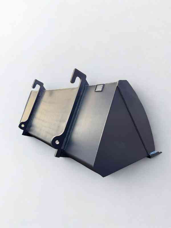 Objemová lopata pro nakladač 200 cm 0,6 m3 - foto 4