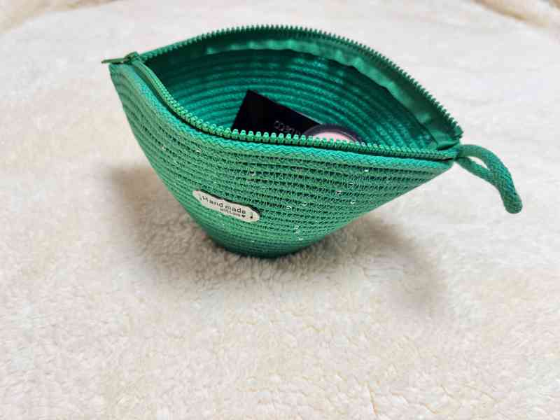 Kosmetická taštička  - foto 5