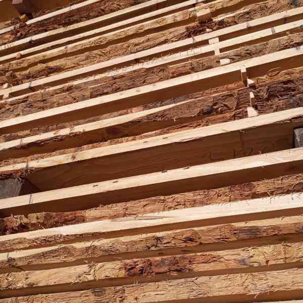 Prodám dubové řezivo, DB 32 mm - foto 2