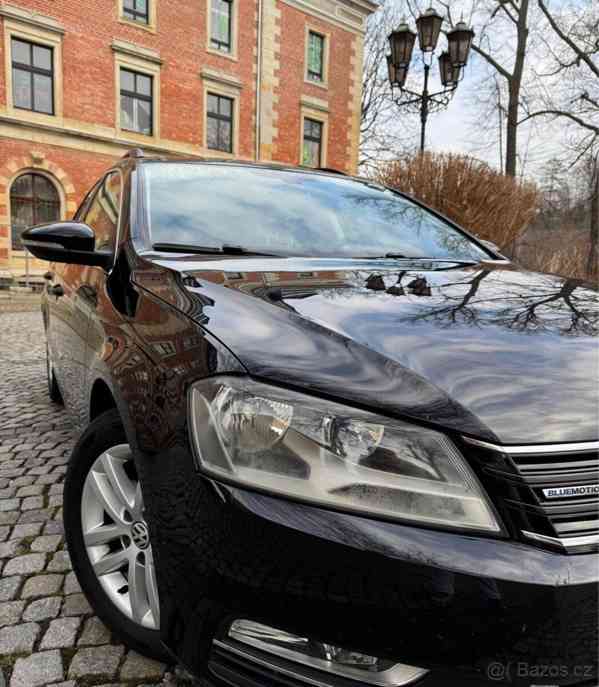 Volkswagen Passat 1,6   B7 - foto 13