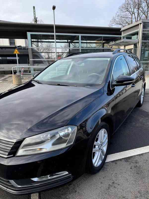 Volkswagen Passat 1,6   B7 - foto 10