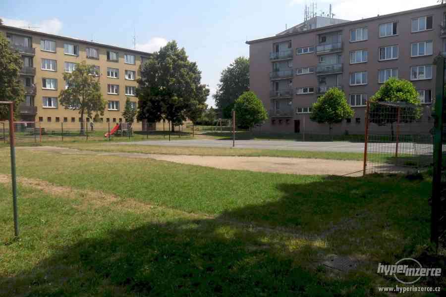 Byt 3+1 Blatná bez RK - foto 13