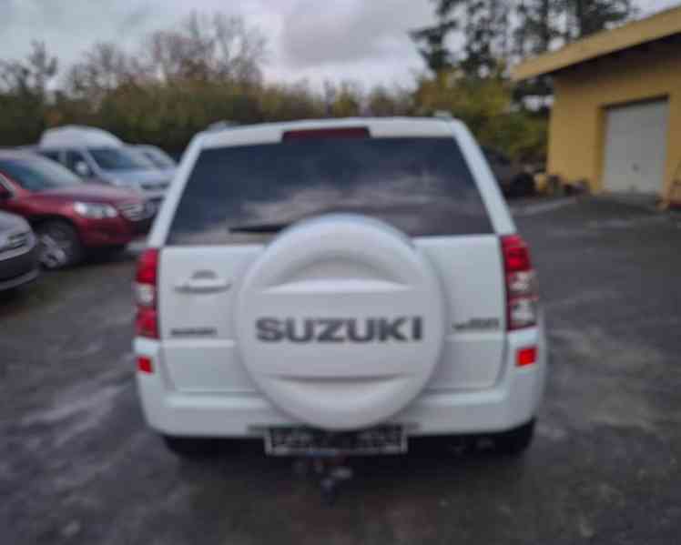 Suzuki Grand Vitara 2.0i Club benzín 103kw - foto 7