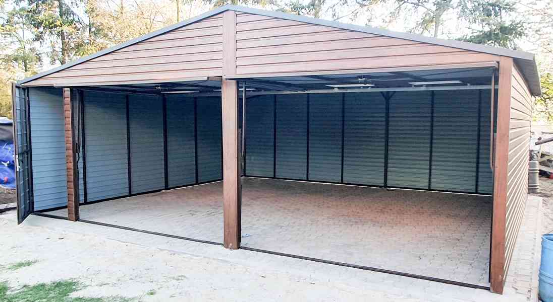 Plechová garáž 7x6m sedlová střecha - 2x vrata + dveře TS295 - foto 2