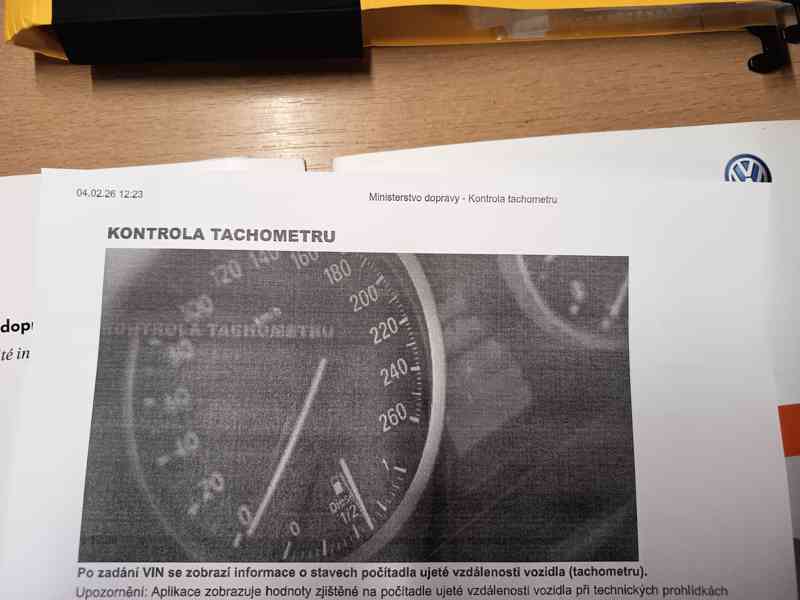 Volkswagen Touareg 3,0TDI 4Motion V6 ČR 1 majitel DPH  - foto 18