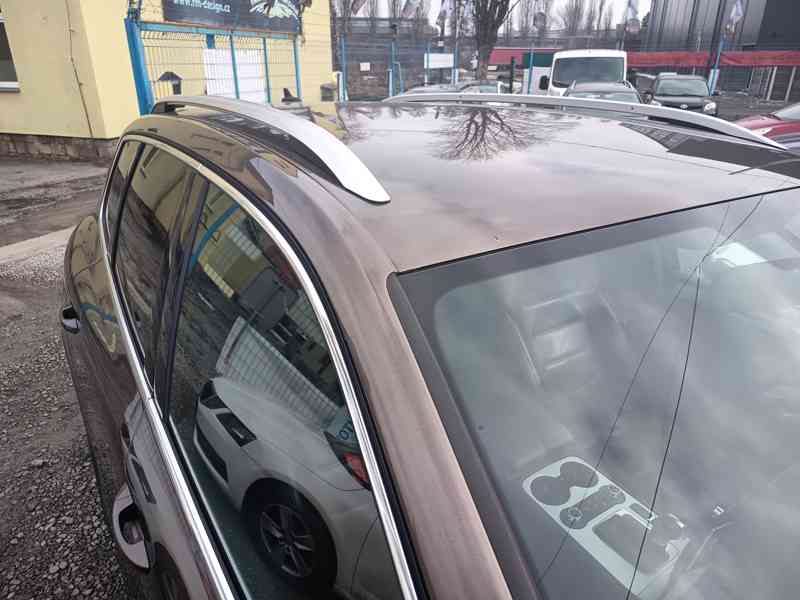 Volkswagen Touareg 3,0TDI 4Motion V6 ČR 1 majitel DPH  - foto 5