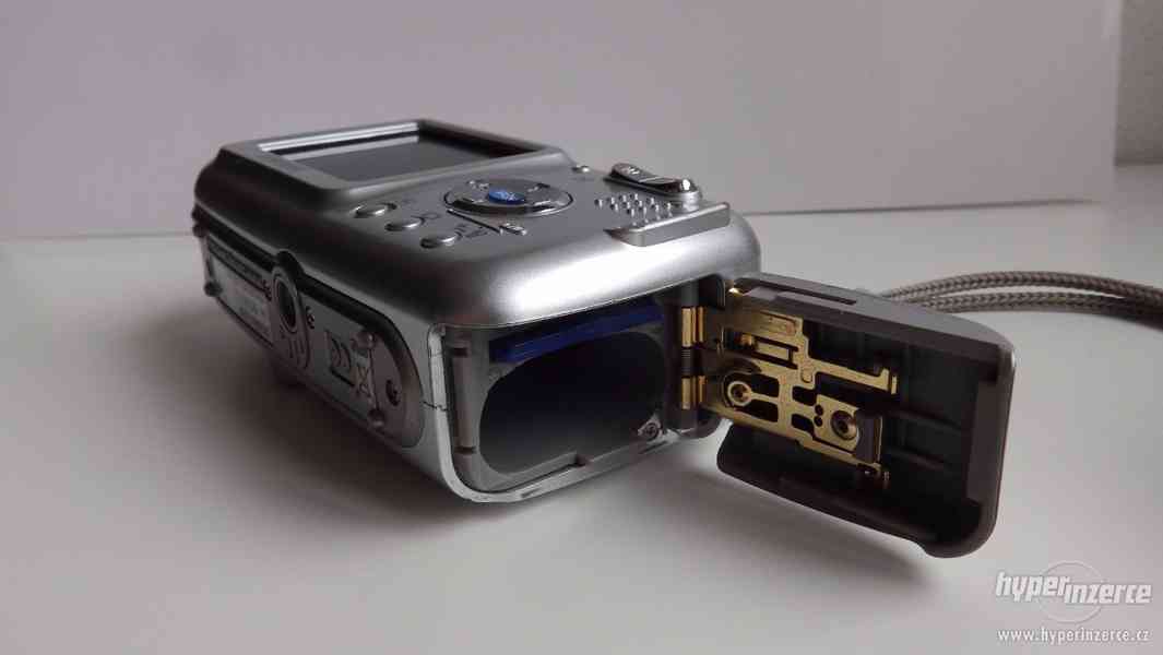 Samsung Digimax A400 + SD karta, pouzdro - foto 4