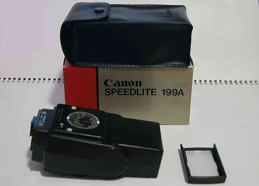 Blesk Canon Speedlite 199 A - foto 1