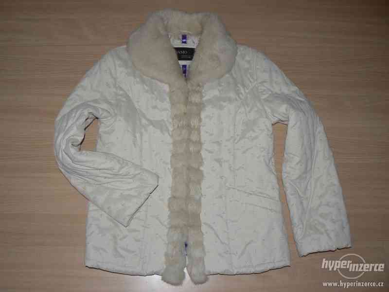 Luxusní dámský béžový jarní kabátek velikost 40 - foto 1