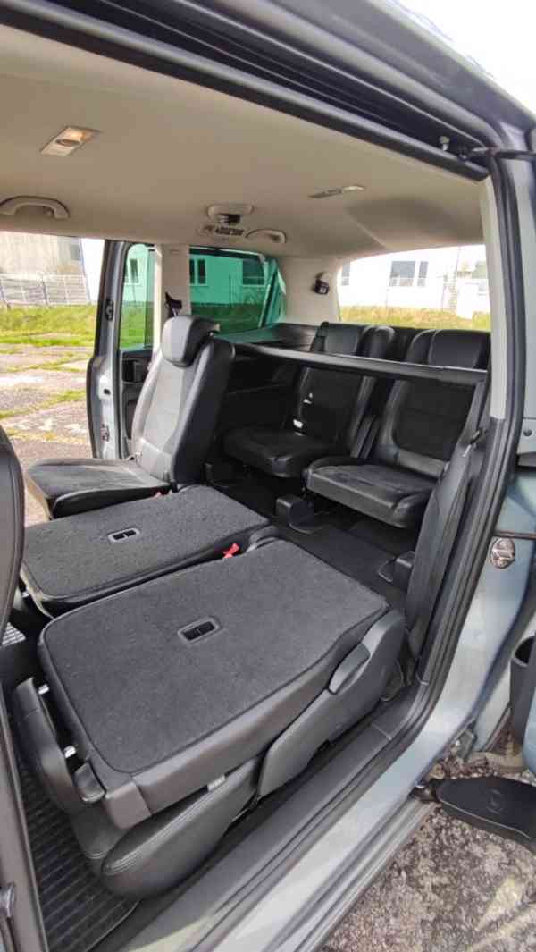 VW Sharan III 2.0TDI 103kw 4 Motion Highline 7mist CZ 2014 - foto 15